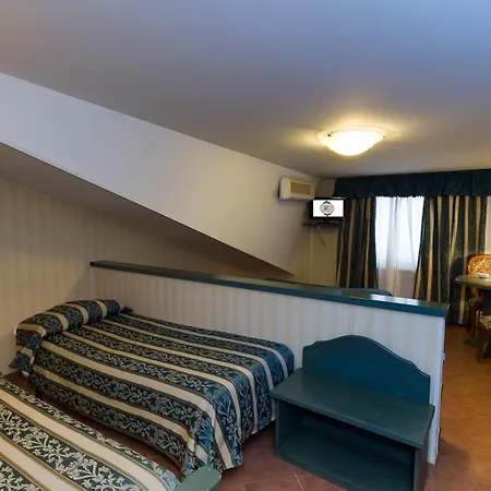 Louis Ii Hotel Ciampino