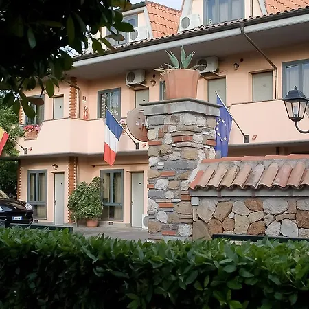 Hotel Louis Ii