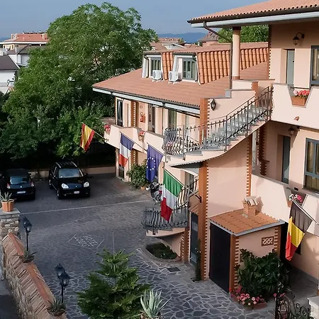 Hotel Louis Ii 3*
