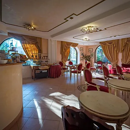 Hotel Louis Ii