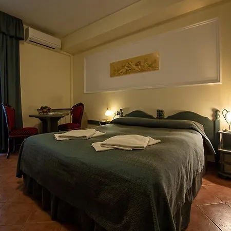 Hotel Louis Ii Ciampino