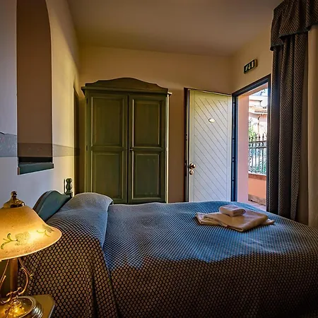 Louis Ii Hotel 3*