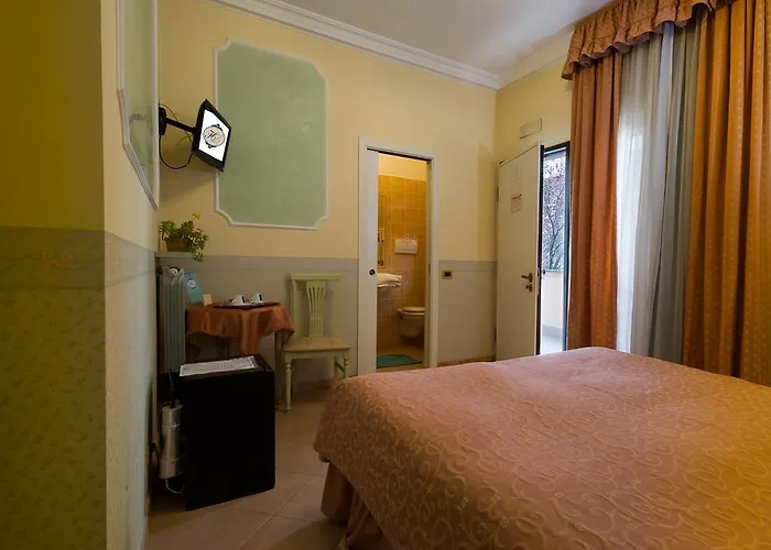 Hotel Louis Ii Ciampino